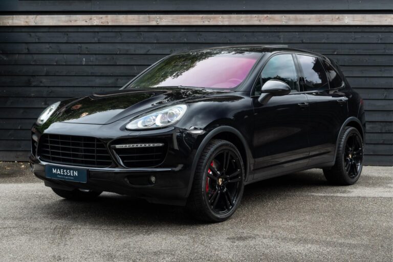 Porsche Cayenne 4.8 Turbo