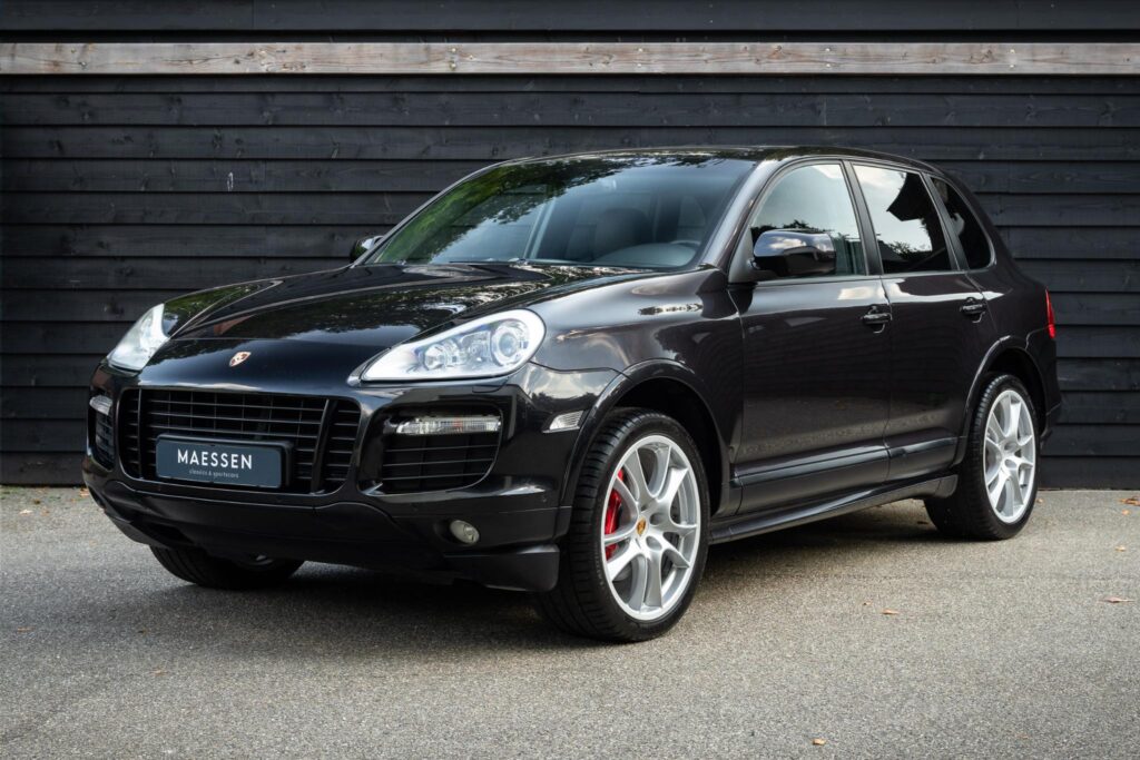 Porsche Cayenne 4.8 GTS Porsche Cayenne 4.8 GTS