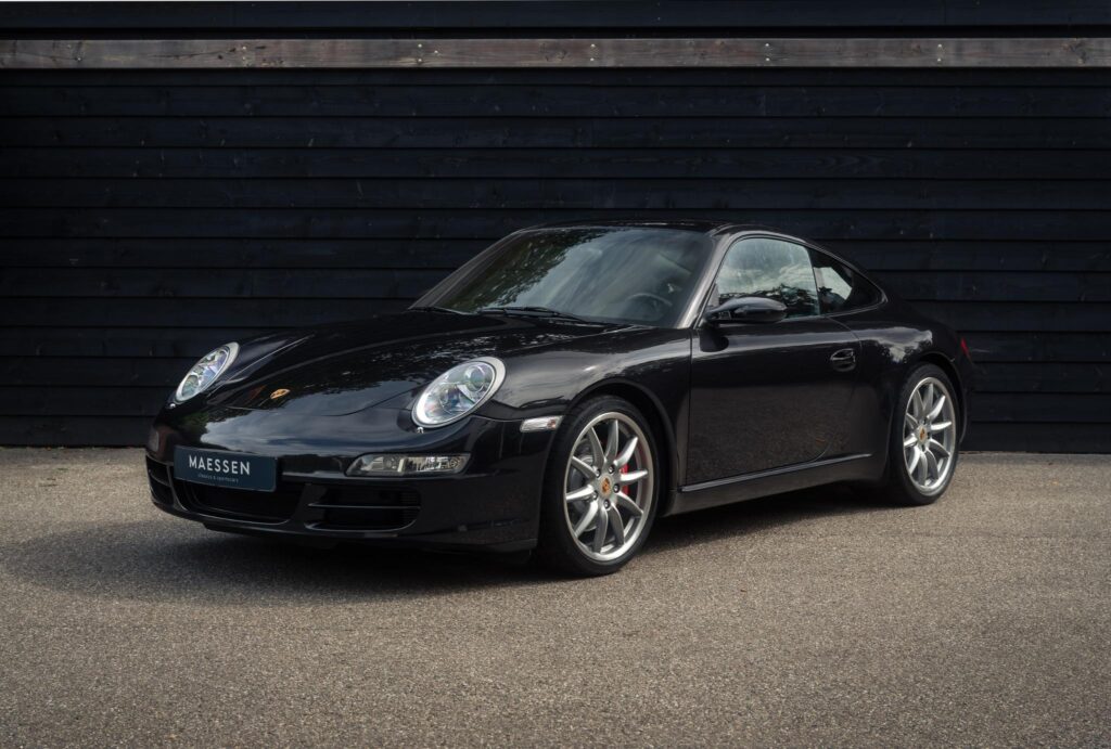 Porsche 911 (-) Carrera S Coupé X51
