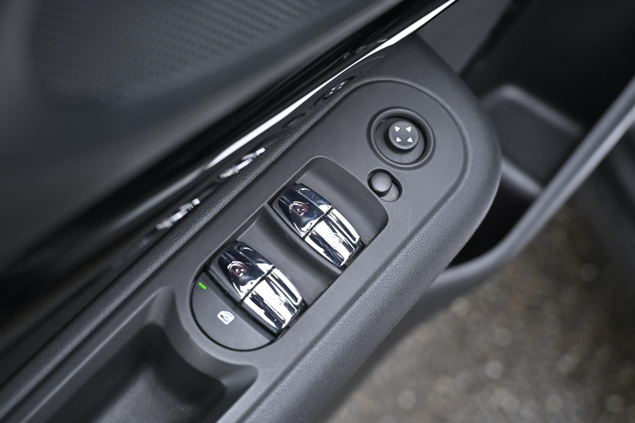 Autostoelhoes Voor Mini Clubman (F54) 2015-2019,PU-leer Complete Set Voor- En Achterbank Beschermers Ademende Stoelhoezen Kussens Autostoelaccessoires, Coffee black Autostoelhoes Voor Mini Clubman (F54) 2015-2019,PU-leer Complete Set Voor- En Achterbank Beschermers Ademende Stoelhoezen Kussens Autostoelaccessoires, Coffee black